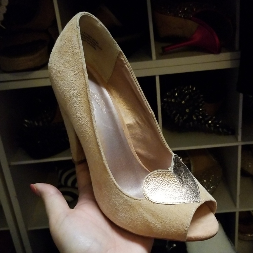 Seychelles Blush Rose Gold Heart Pump